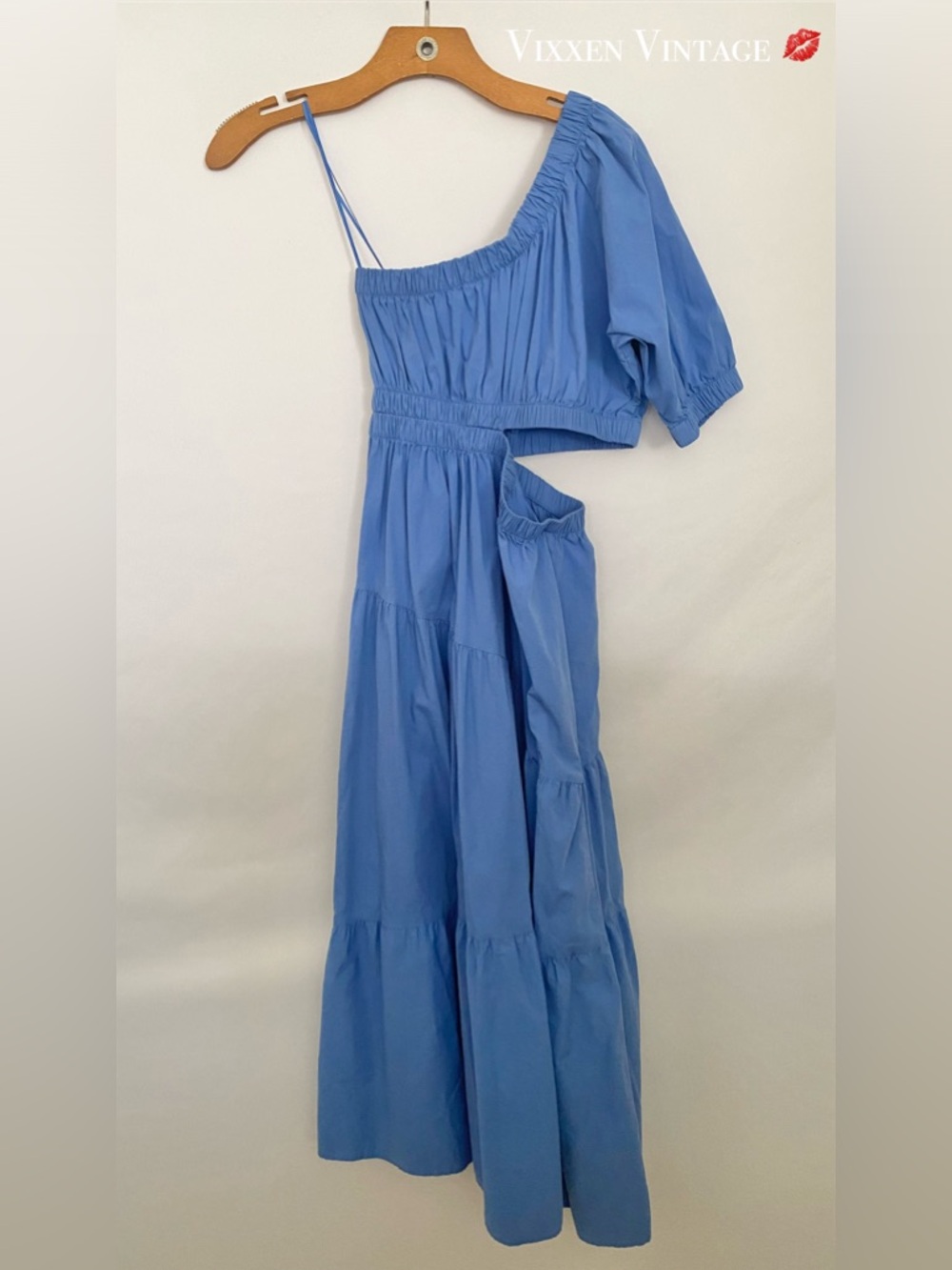STEVE MADDEN 'LEENA' ONE SHOULDER TIERED MAXI DRESS IN ULTRAMARINE - Picture 5 of 6